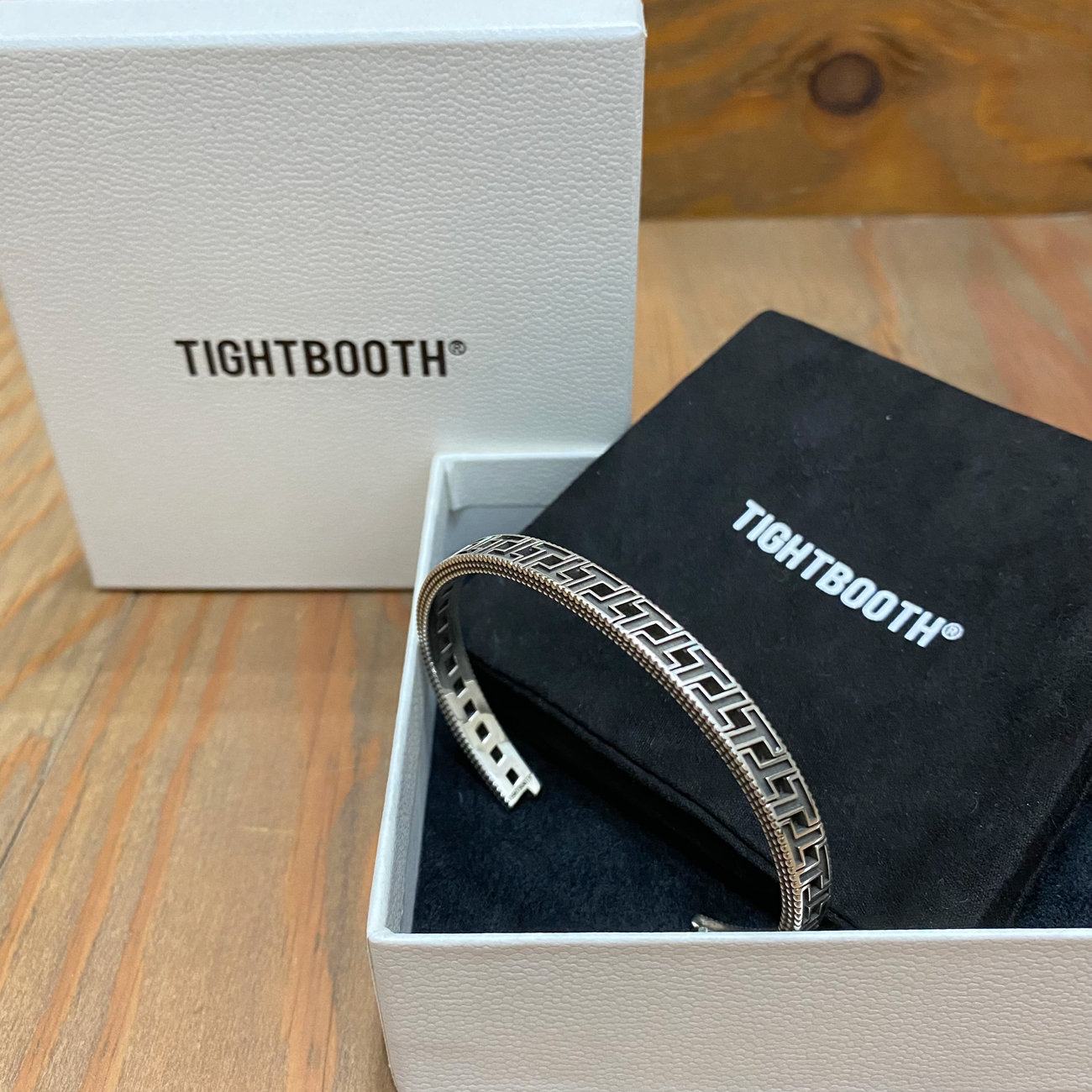 TIGHTBOOTH T JOINT BANGLE