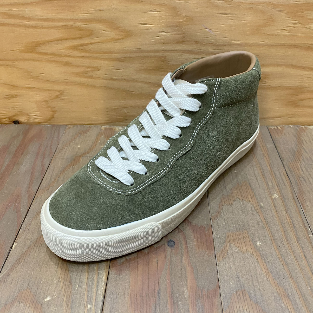 LAST RESORT AB VM001 SUEDE MID OLIVE/WHITE | 東京のスケートボード