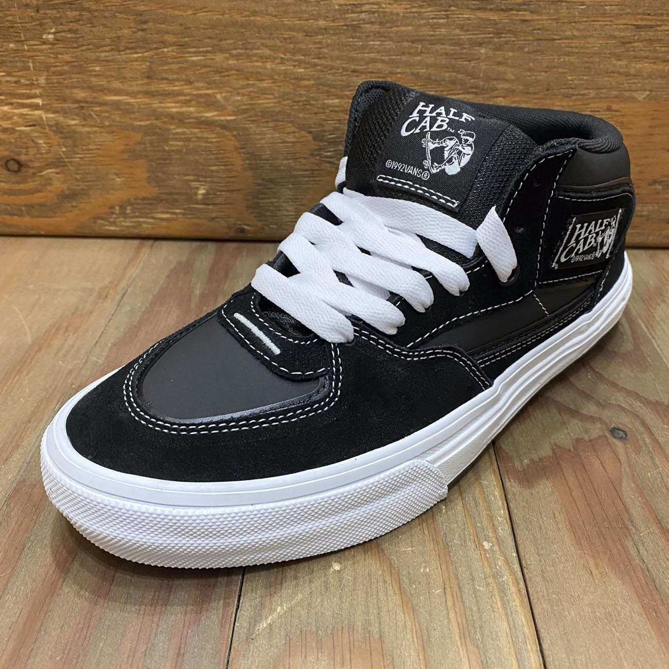 VANS SKATE HALFCAB WAFFLECUP BLACK/WHITE