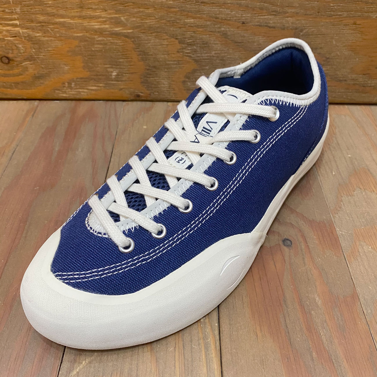 VILLGE PM 1.30PM BLUE/WHISPERWHITE