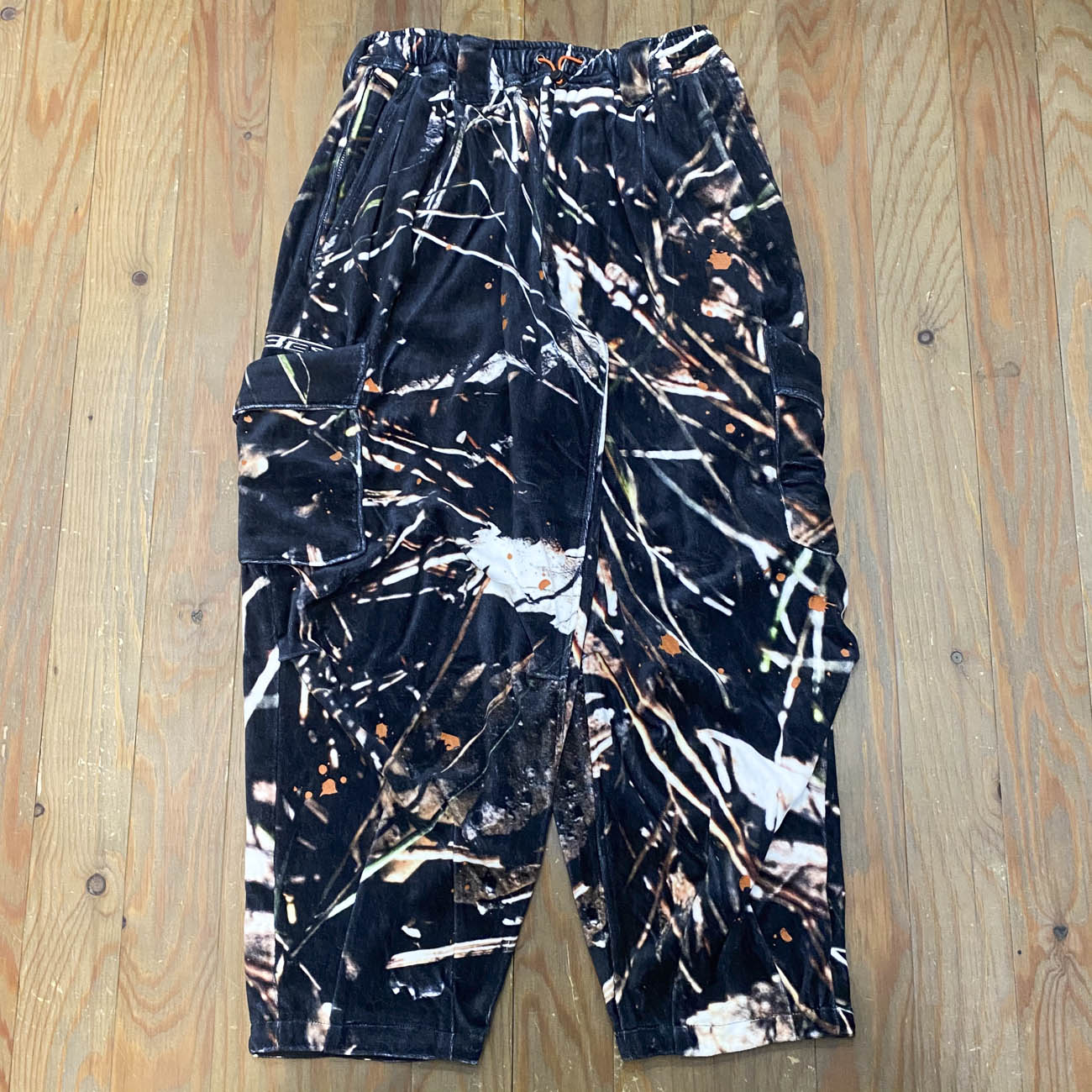 TIGHTBOOTH x BES TACTICAL VELOUR CAMO BALLOON PANTS