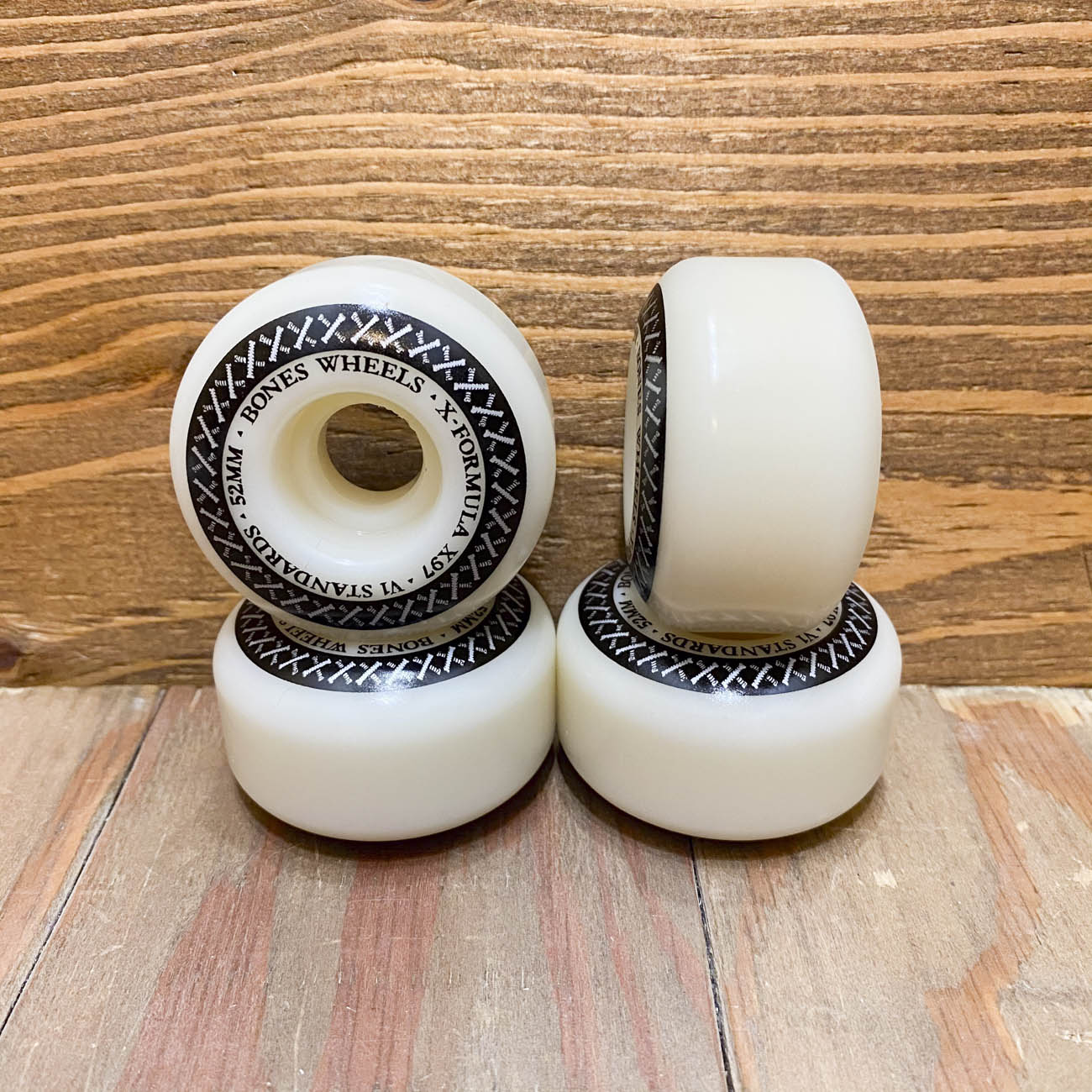 BONES X-FORMULA V1 STANDARDS 97A 52mm | 東京のスケートボード