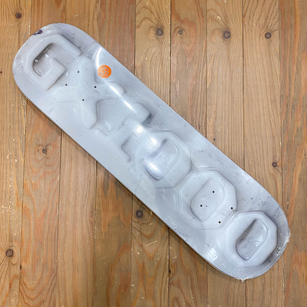 GX1000 CERAMIC WHITE DECK 8.25inch