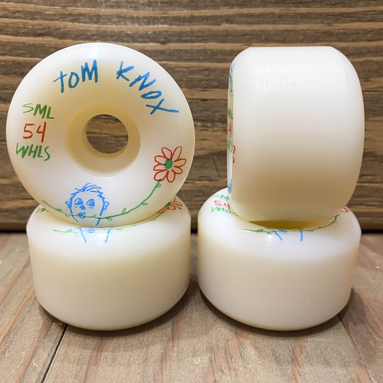 スクエア】SML. PENSIL PUSHERS TOM KNOX V-CUT AG FOMULA 99A 54mm