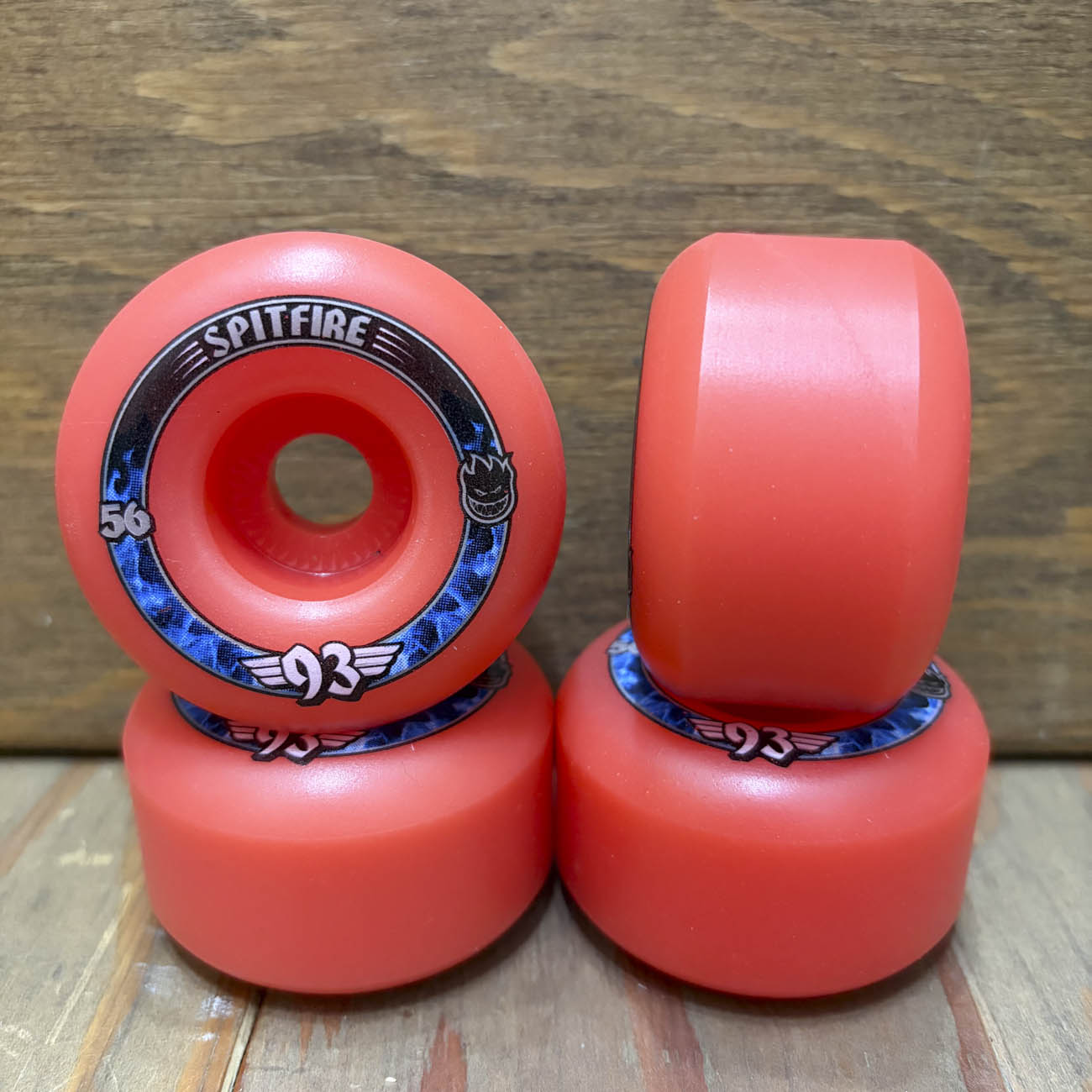 【スクエア】　SPITFIRE F4 RADIAL PINK 93A 56mm