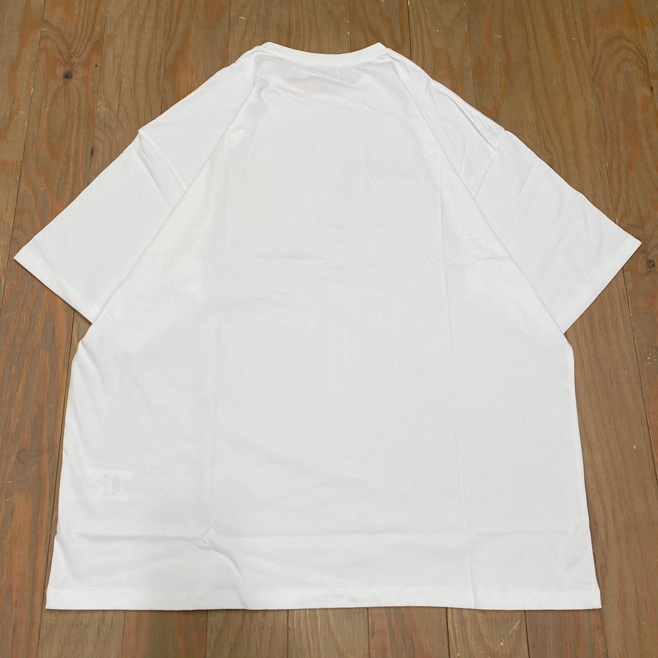 TIGHTBOOTH HAND T-SHIRT