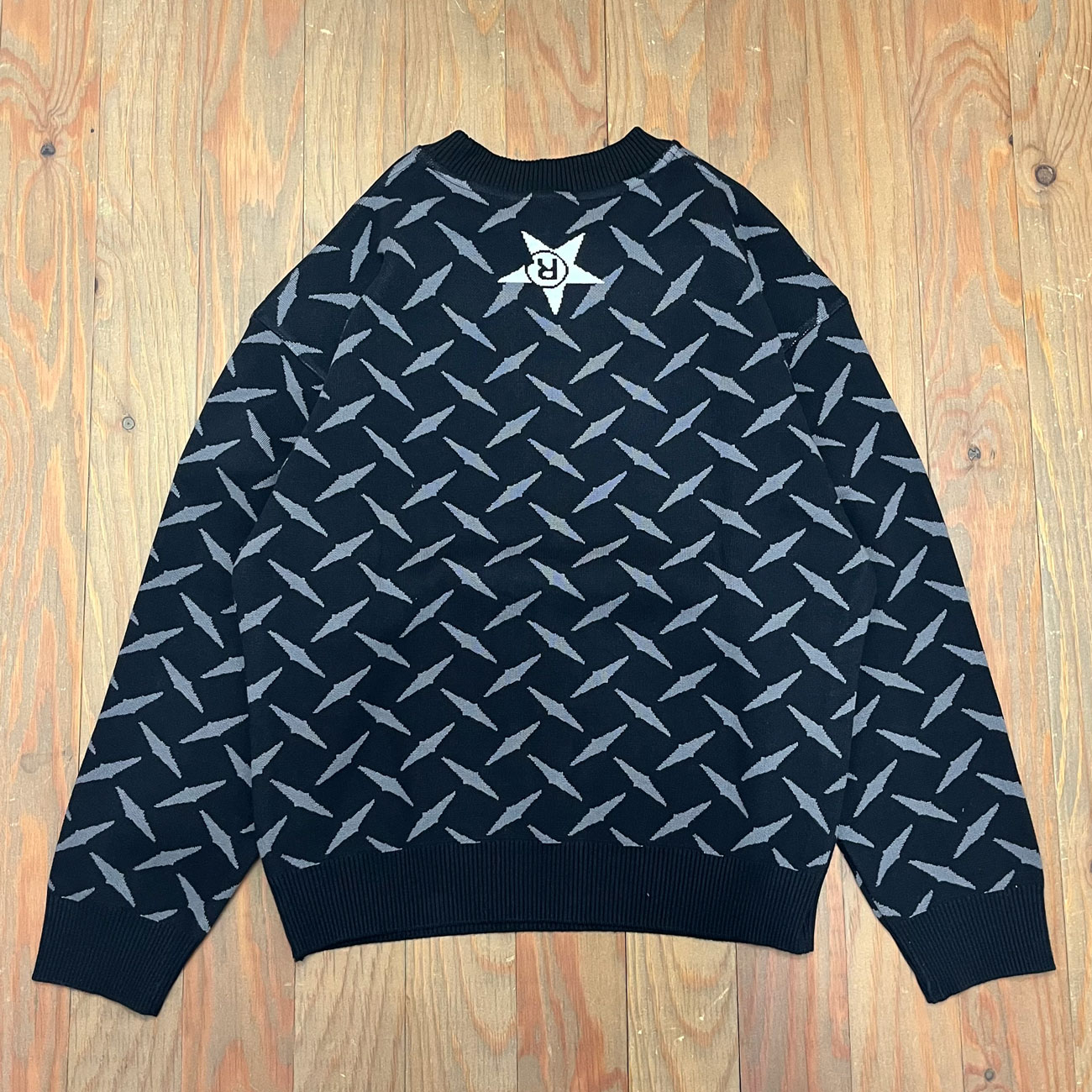 RAVE BOYD KNIT CREWNECK