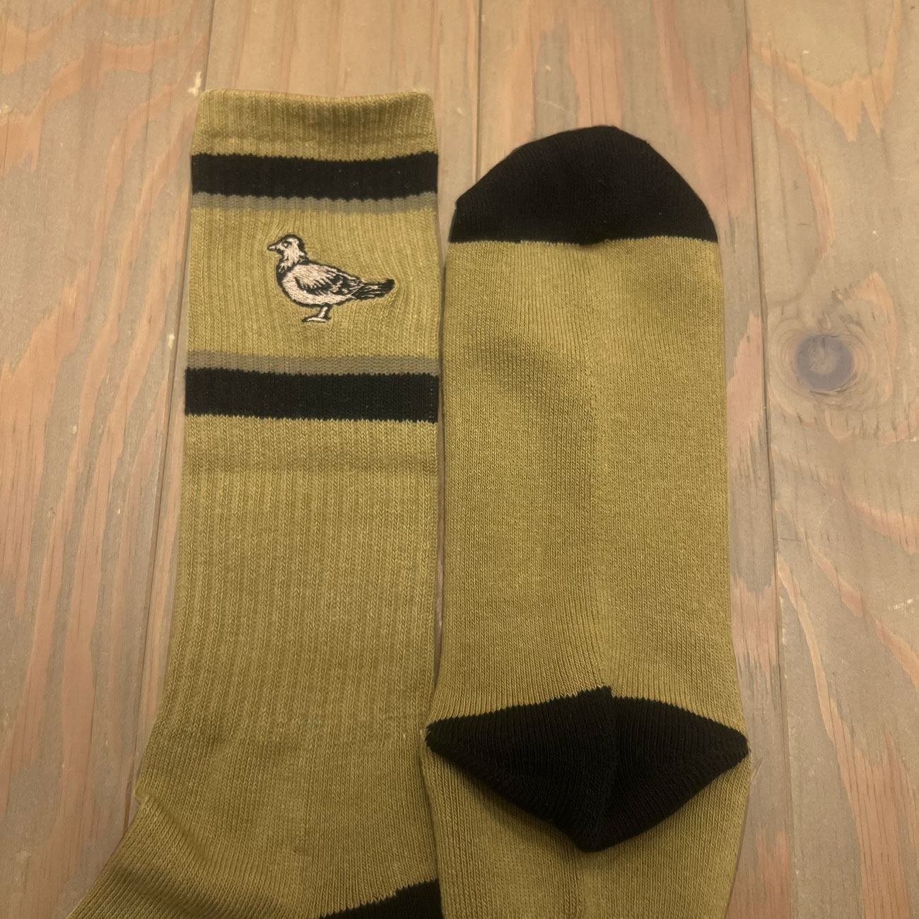 ANTIHERO BASIC PIGEON EMB SOX 