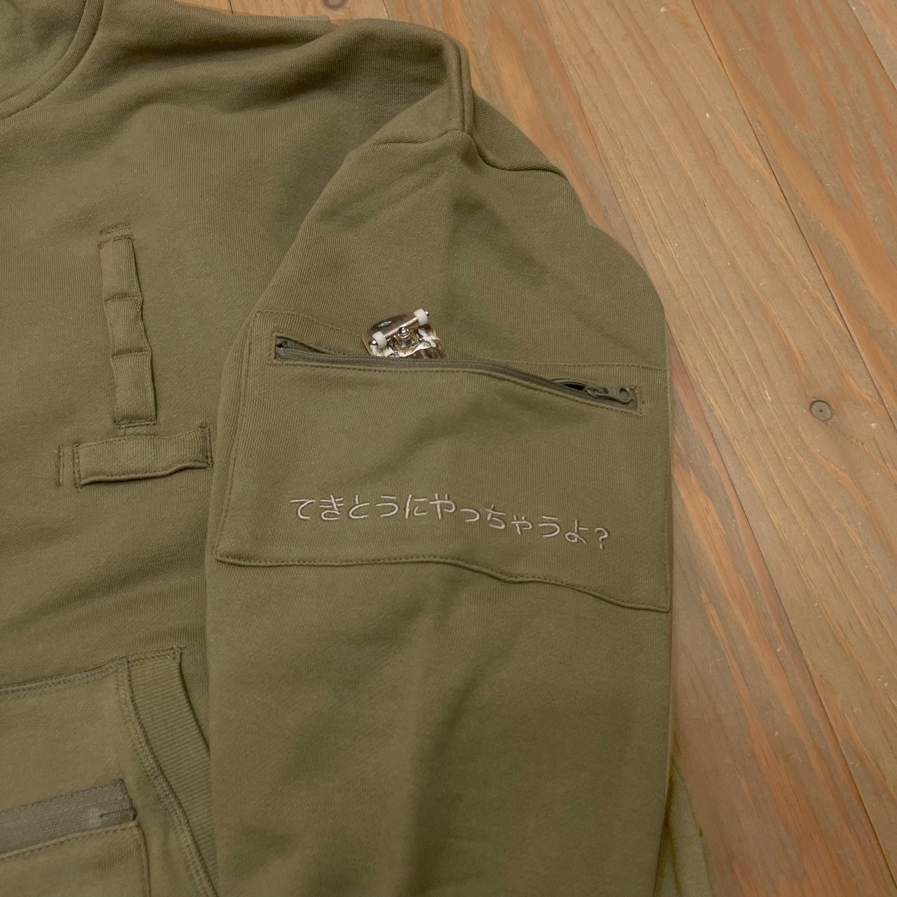 EVISEN x CHAOS FISHING CLUB EVENING BITE HOODIE