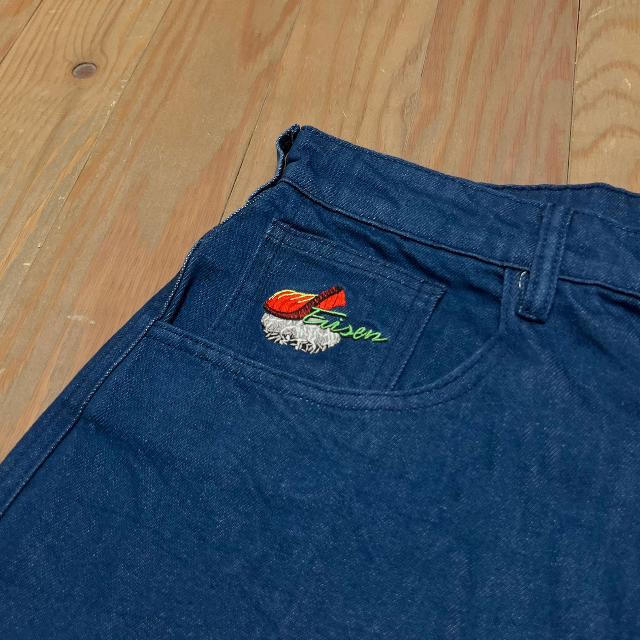 EVISEN SUSHI DENIM SHORTS