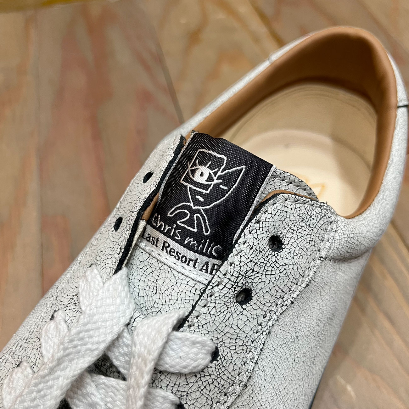 LAST RESORT AB VM004 MILIC ARTISAN WHITE/BLACK