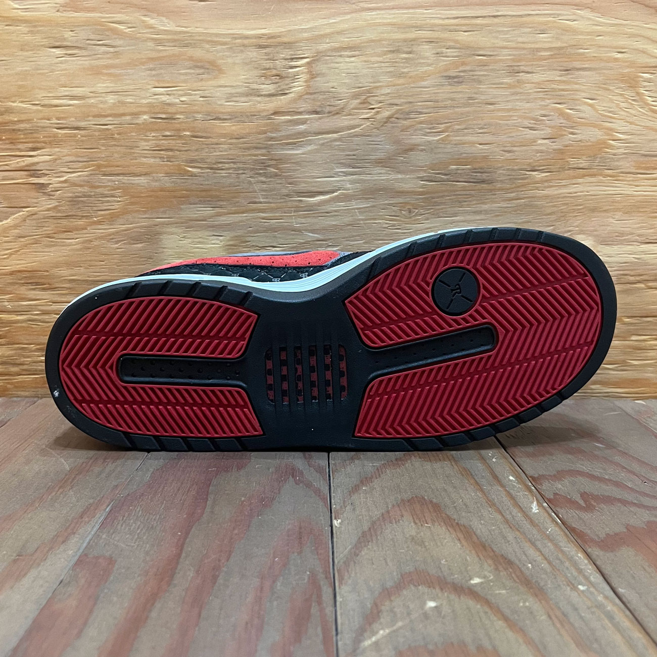 NIKE SB PAUL RODRIGUEZ ZOOM AIR LOW QS BRED