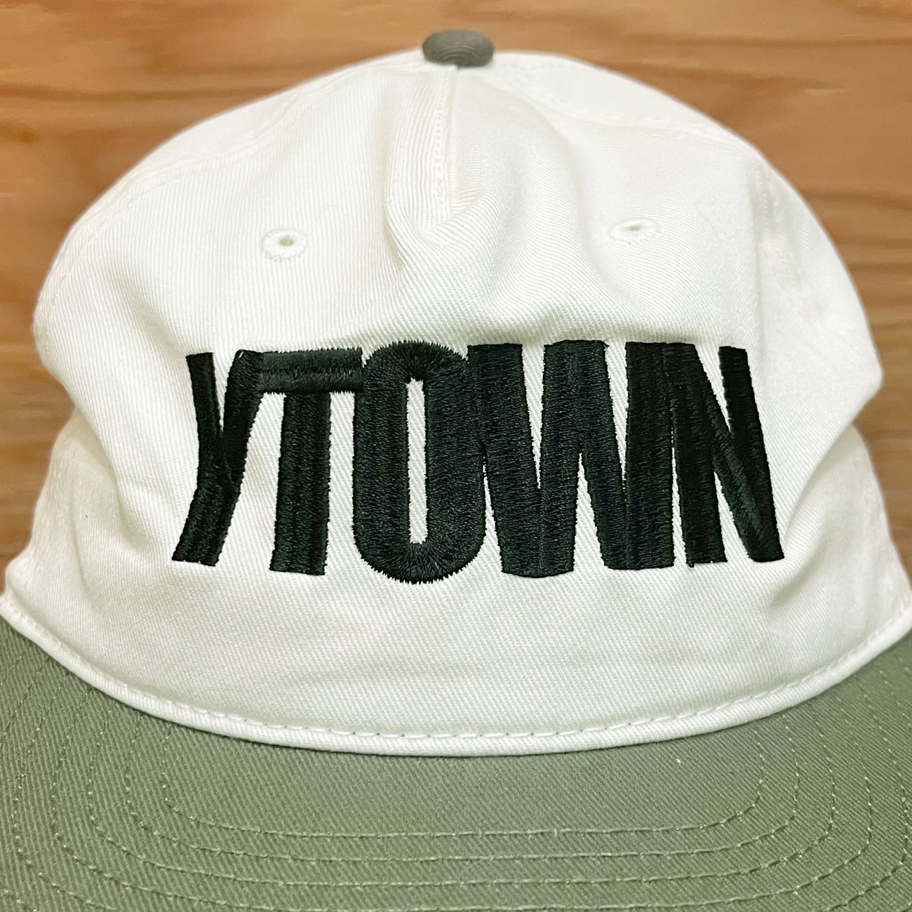 YTOWN PLAYAZ BOX LOGO CAP