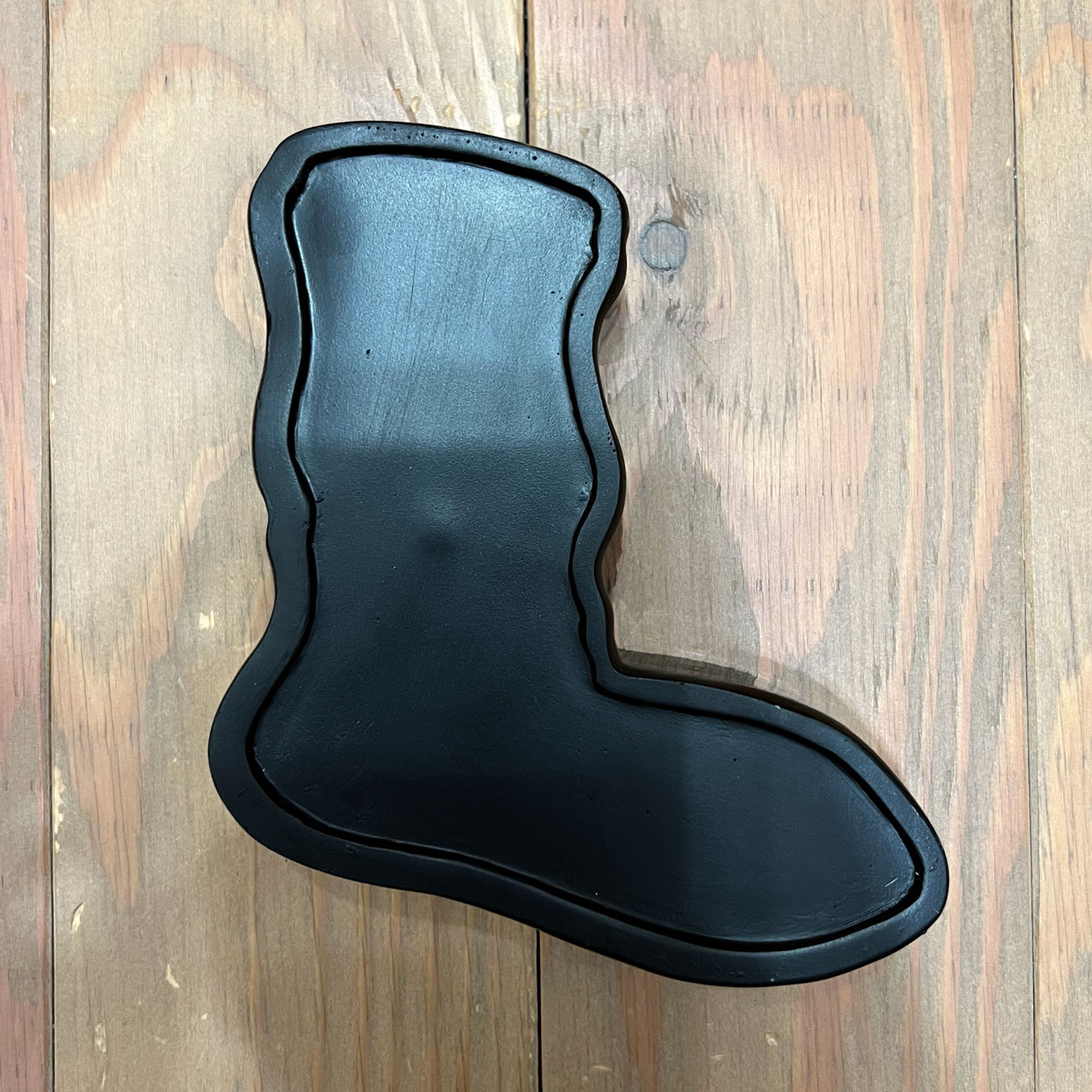 WHIMSY SOCKS ASHTRAY