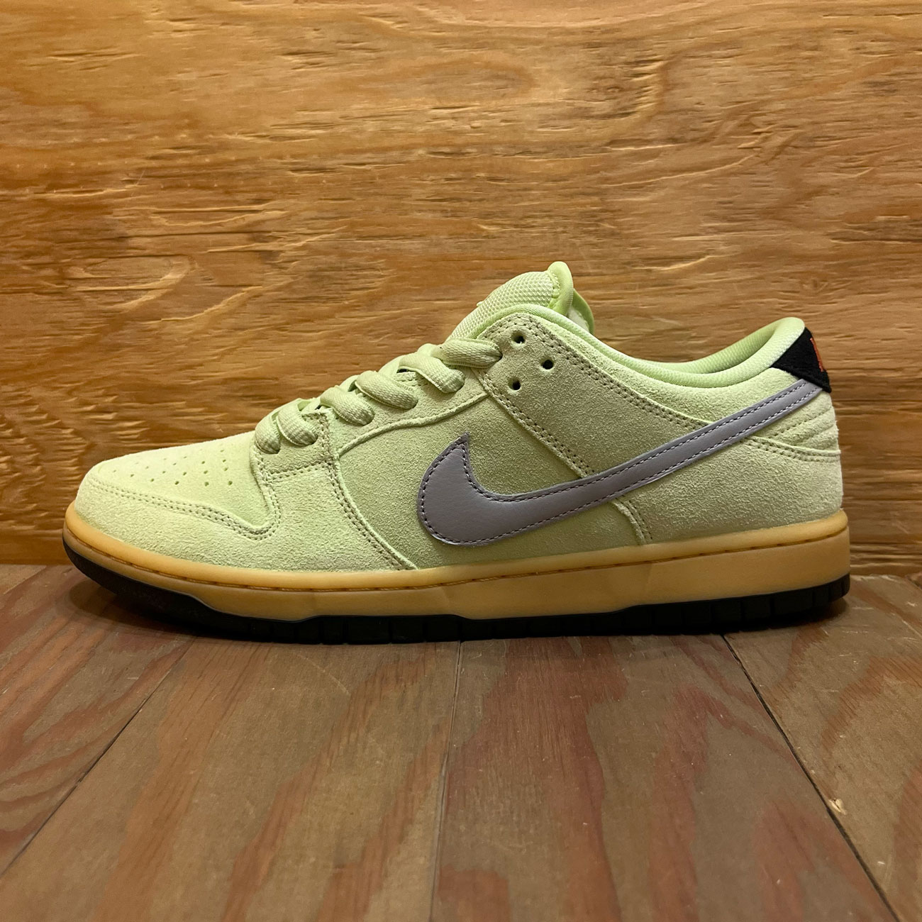 NIKE SB DUNK LOW PRO PRM VERDUGO MOUNTIAN