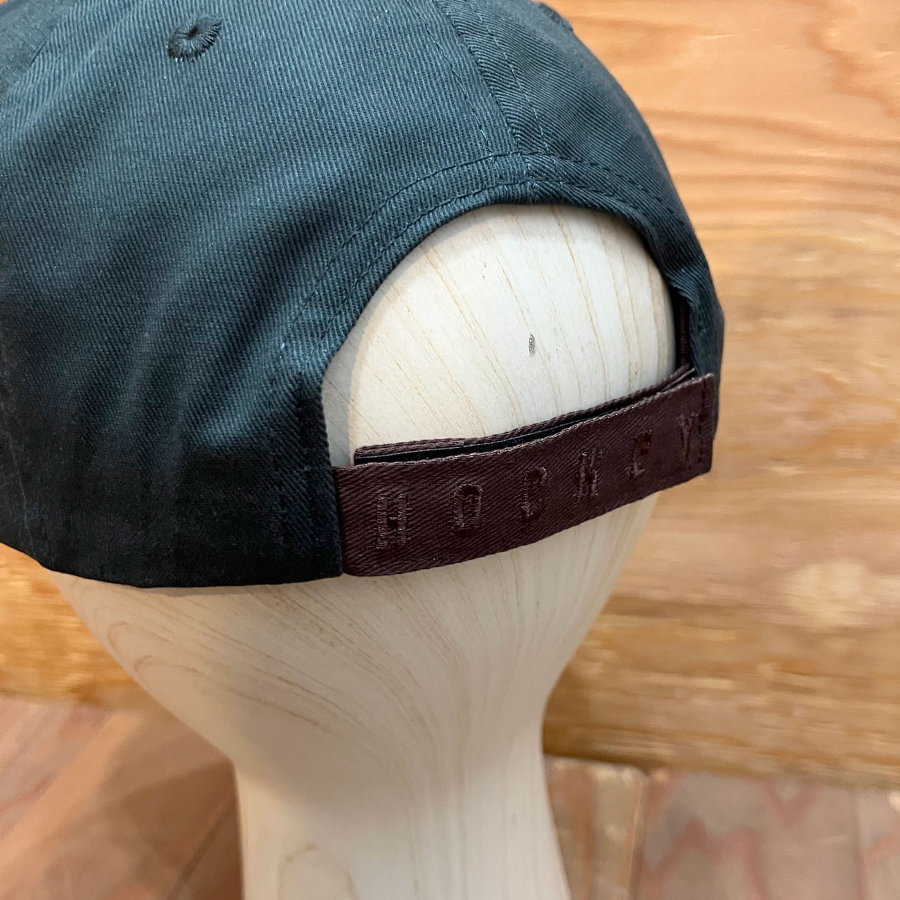 HOCKEY ETHEL HAT