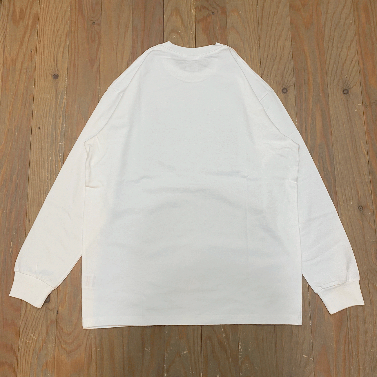 POLAR STREET CORNER LS TEE