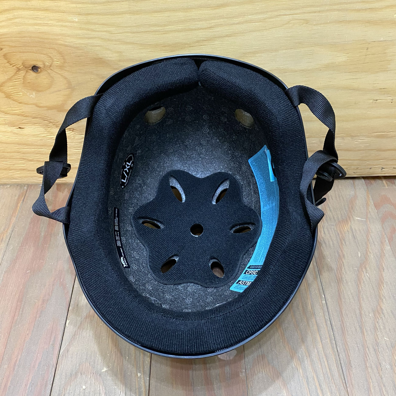 YEPA T-SHELL PRO HELMET TONY HAWK MATTE BLACK/TEAL