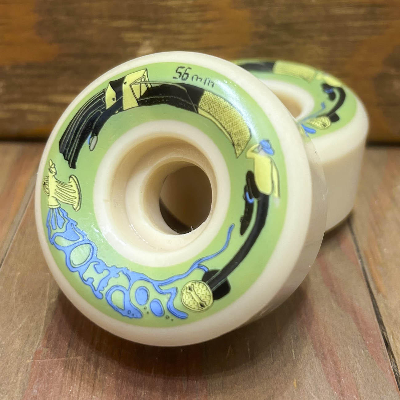 【スクエア】LOOPHOLE CELLAR DWELLER SR SHAPE 56mm