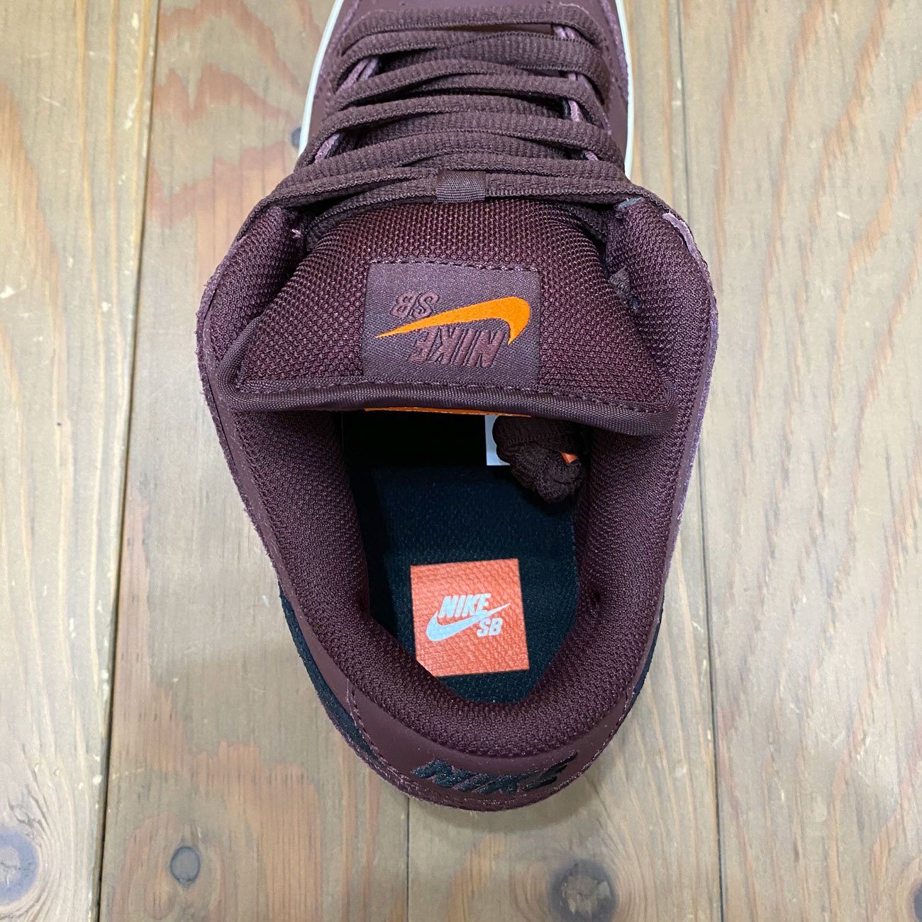 NIKE SB DUNK LOW PRO ISO BURGUNDY CRUSH