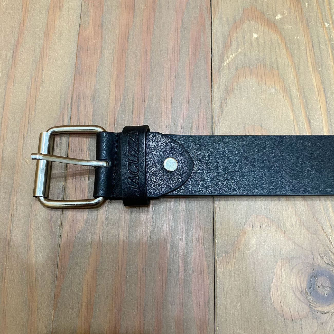 JACUZZI UNLIMITED LEATHER STUDDED BELT 