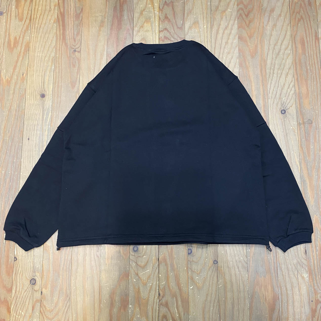 EVISEN SPRING CREWNECK SWEAT