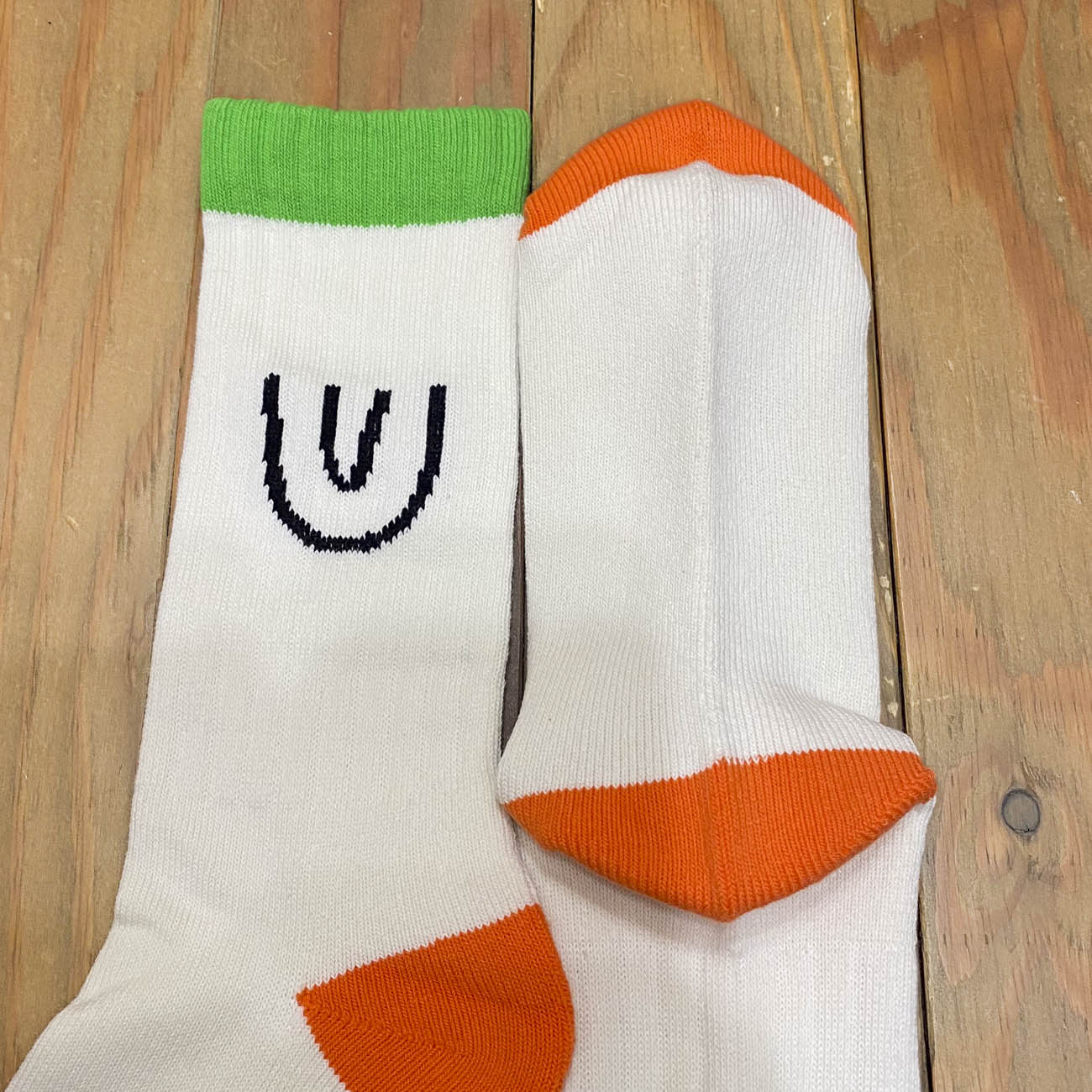 CHING & CO. SYMBOL PLUS SOX 