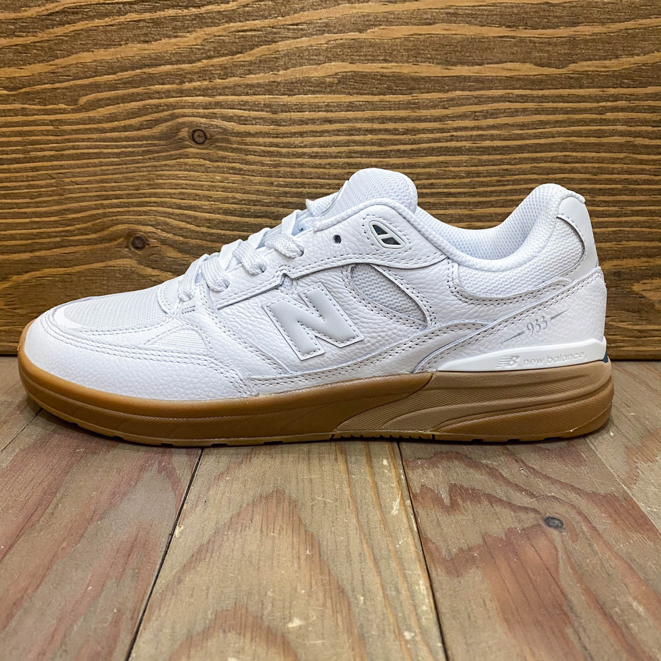 NB NUMERIC ANDREW REYNOLDS UN933 WWB