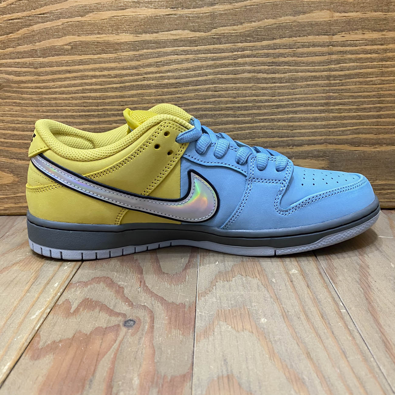 NIKE SB DUNK LOW PRO