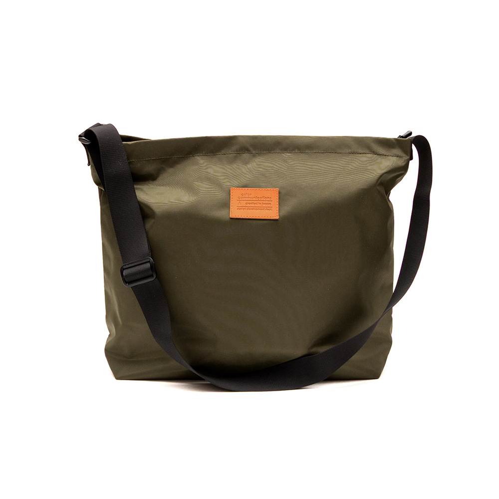 COLOR COMMUNICATIONS LP SHOULDER