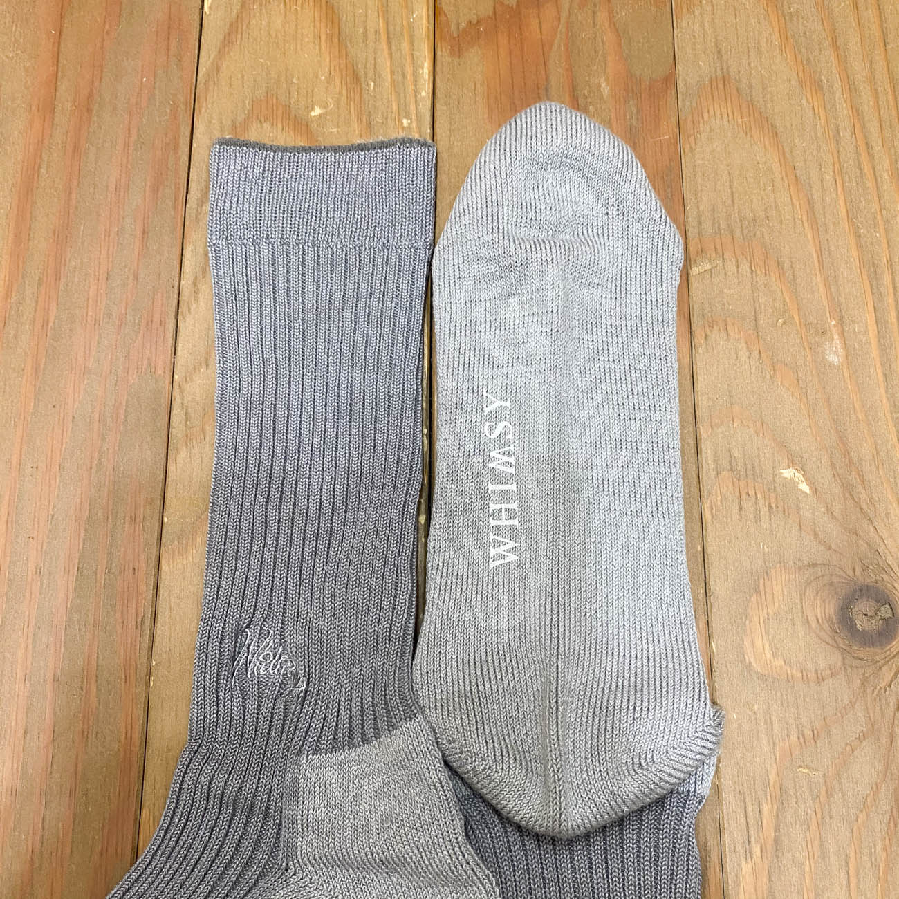 WHIMSY EMJAY SOCKS SILVER
