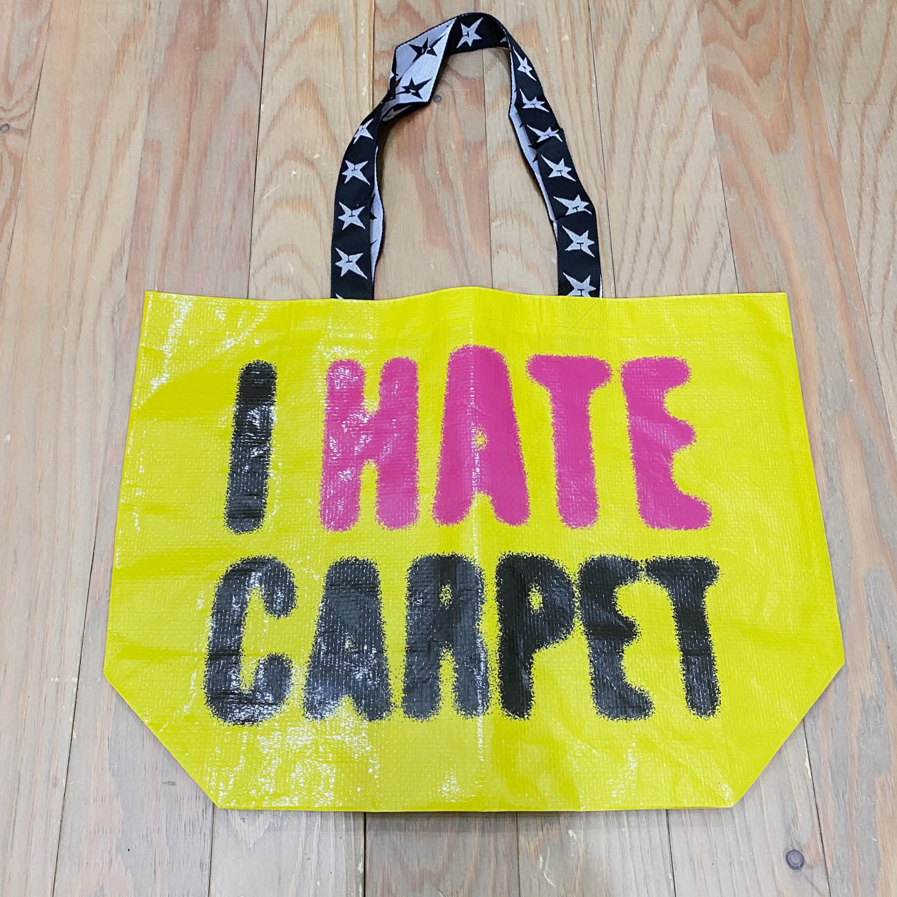 CARPET COMPANY I HATE CARPET MESH TOTE