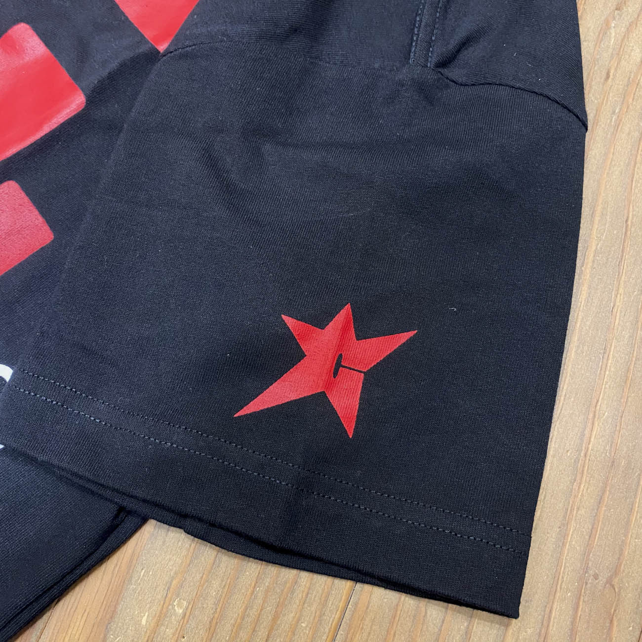 CARPET COMPANY C.C. SUCKS TEE
