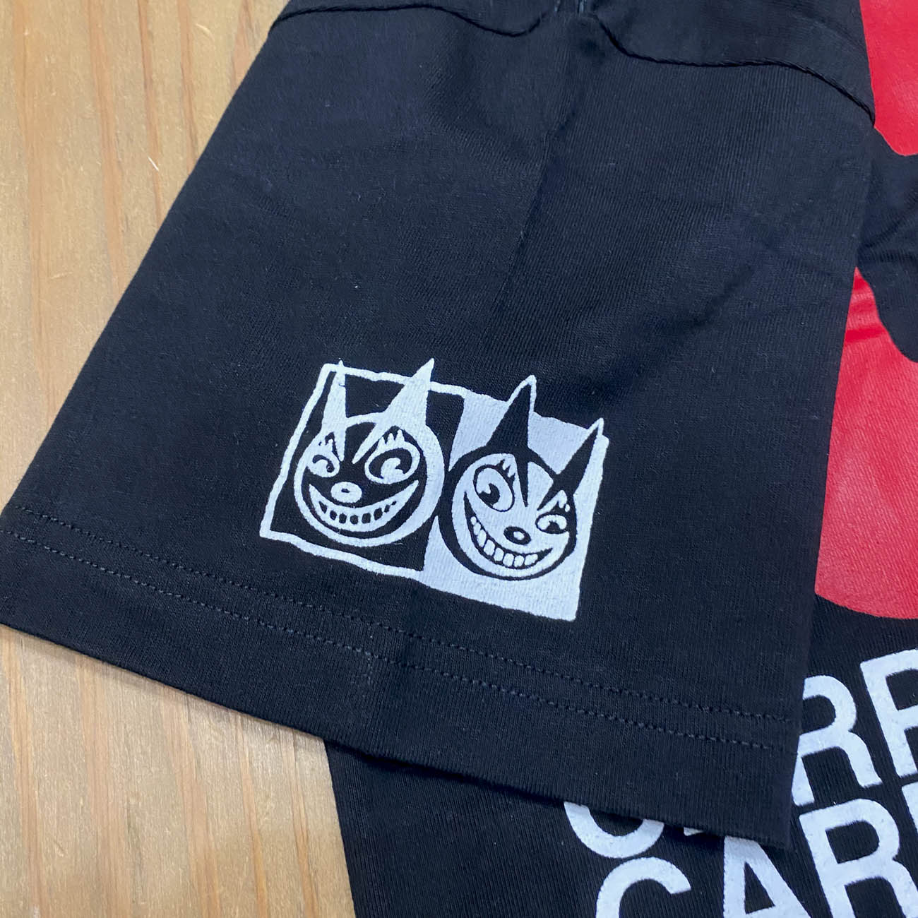 CARPET COMPANY C.C. SUCKS TEE