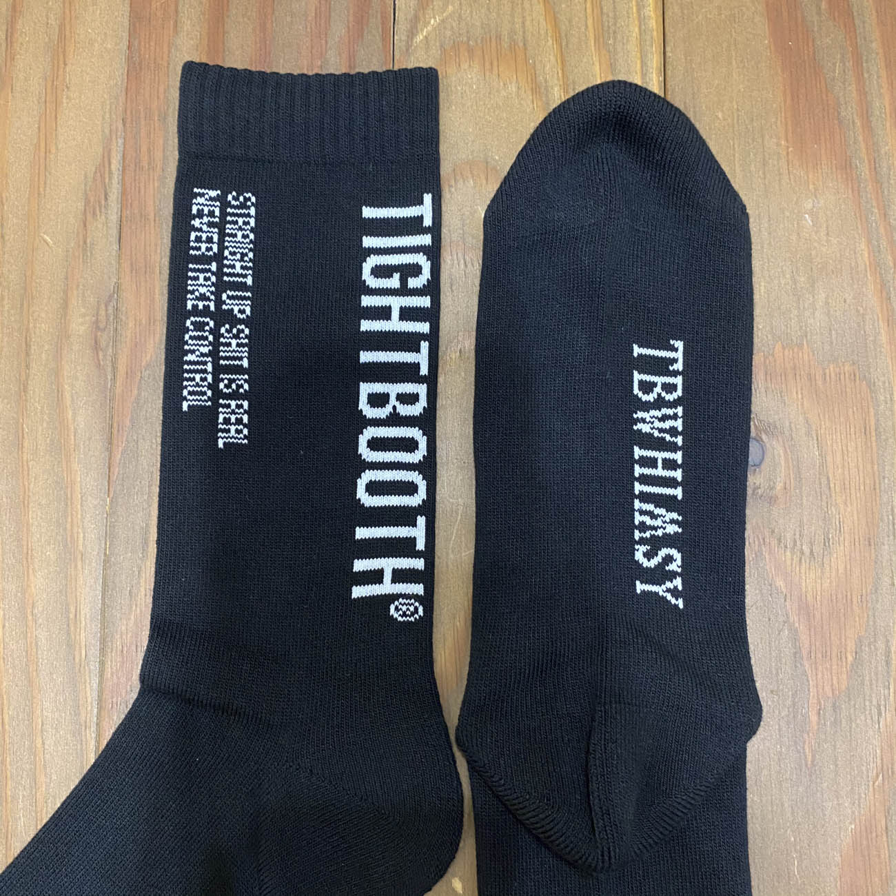 TIGHTBOOTH LABEL LOGO SOCKS