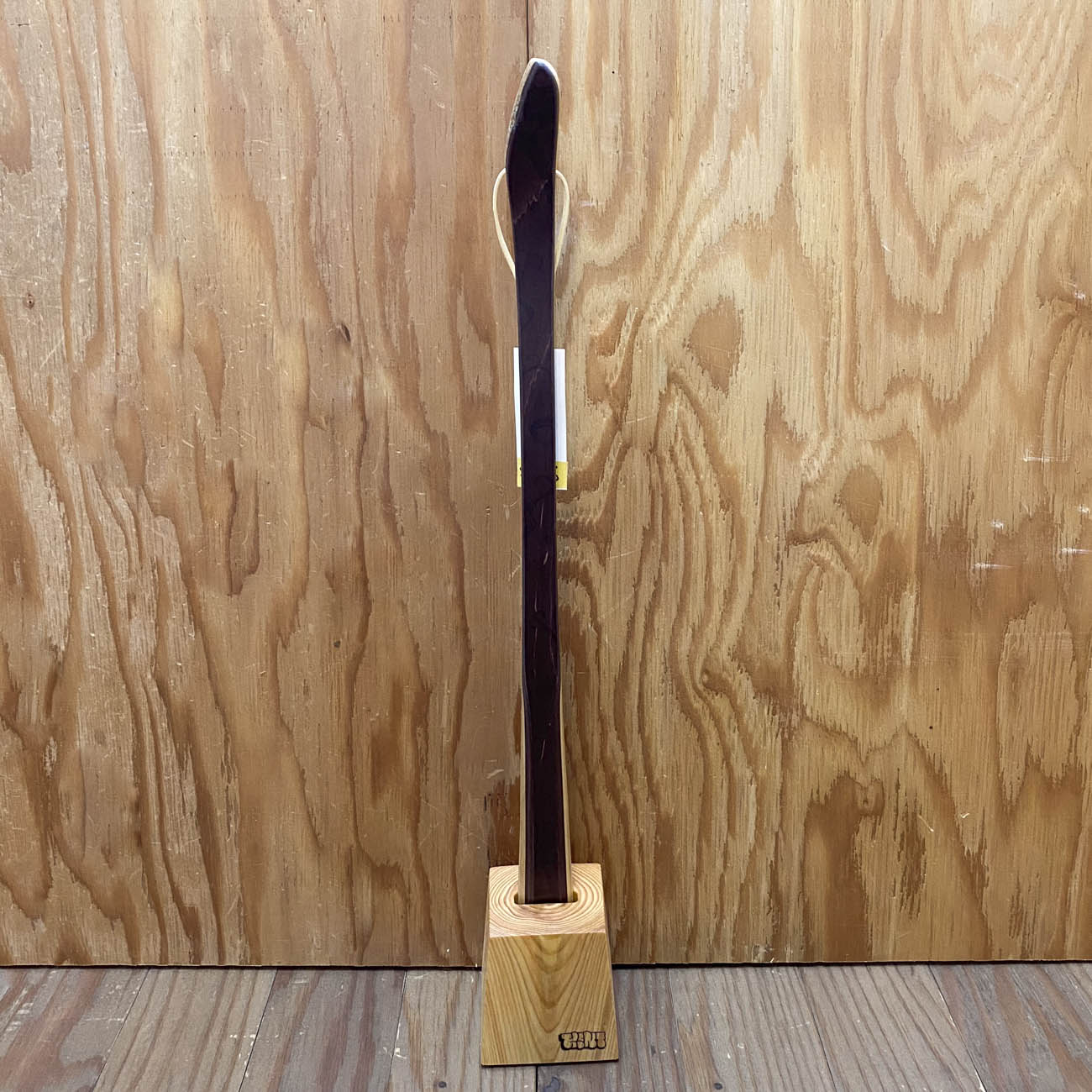 TAMILAB SHOEHORN x SKATEBOARD (靴べら）