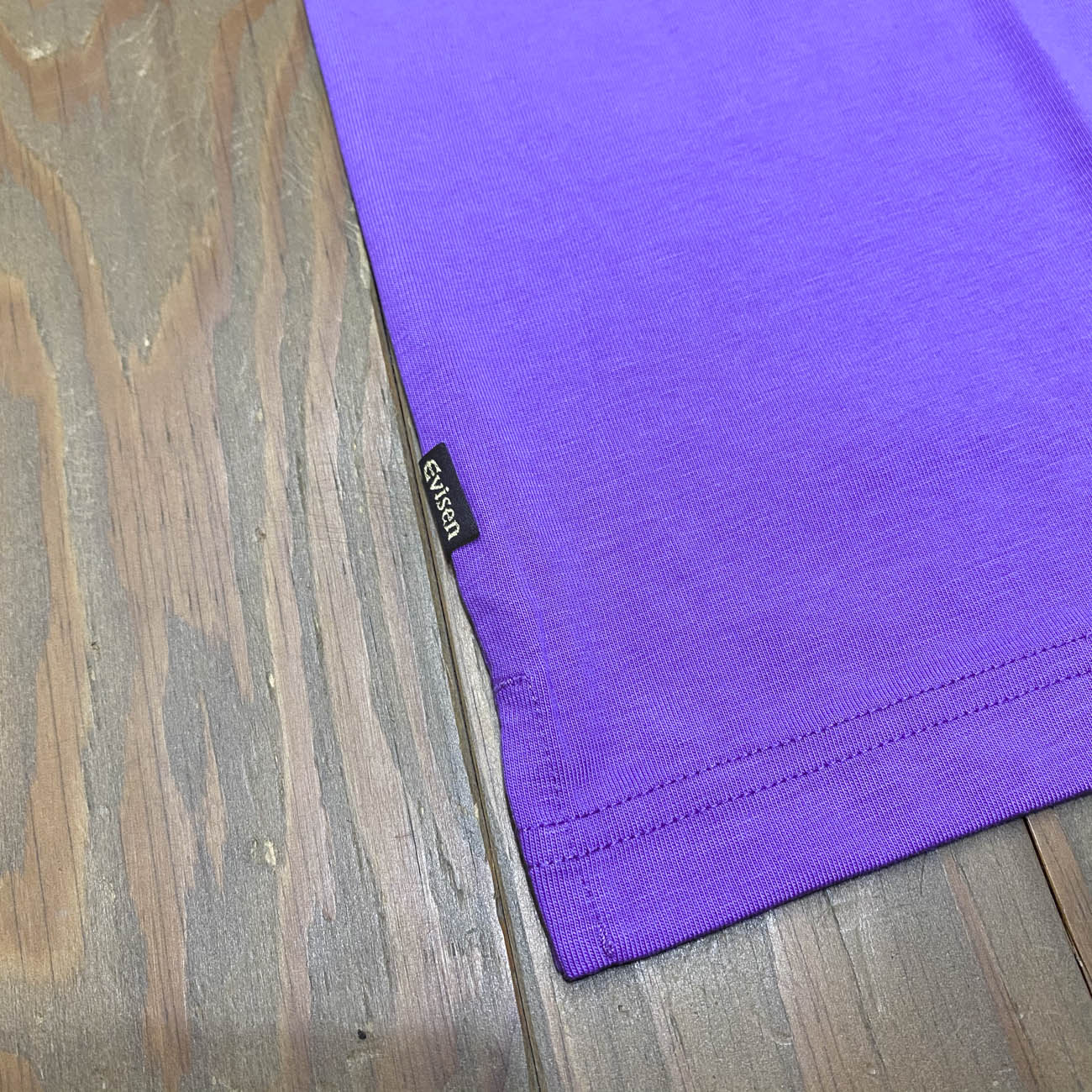 EVISEN E POCKET TEE