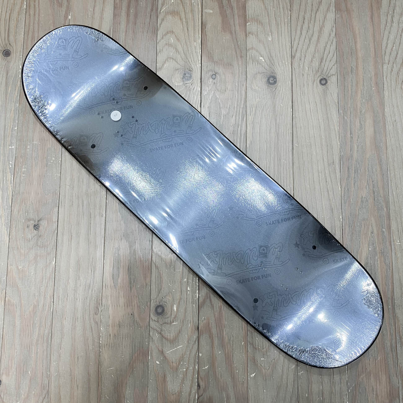 MxMxM GRAVEYARD ZOMBIES DECK 9.0inch