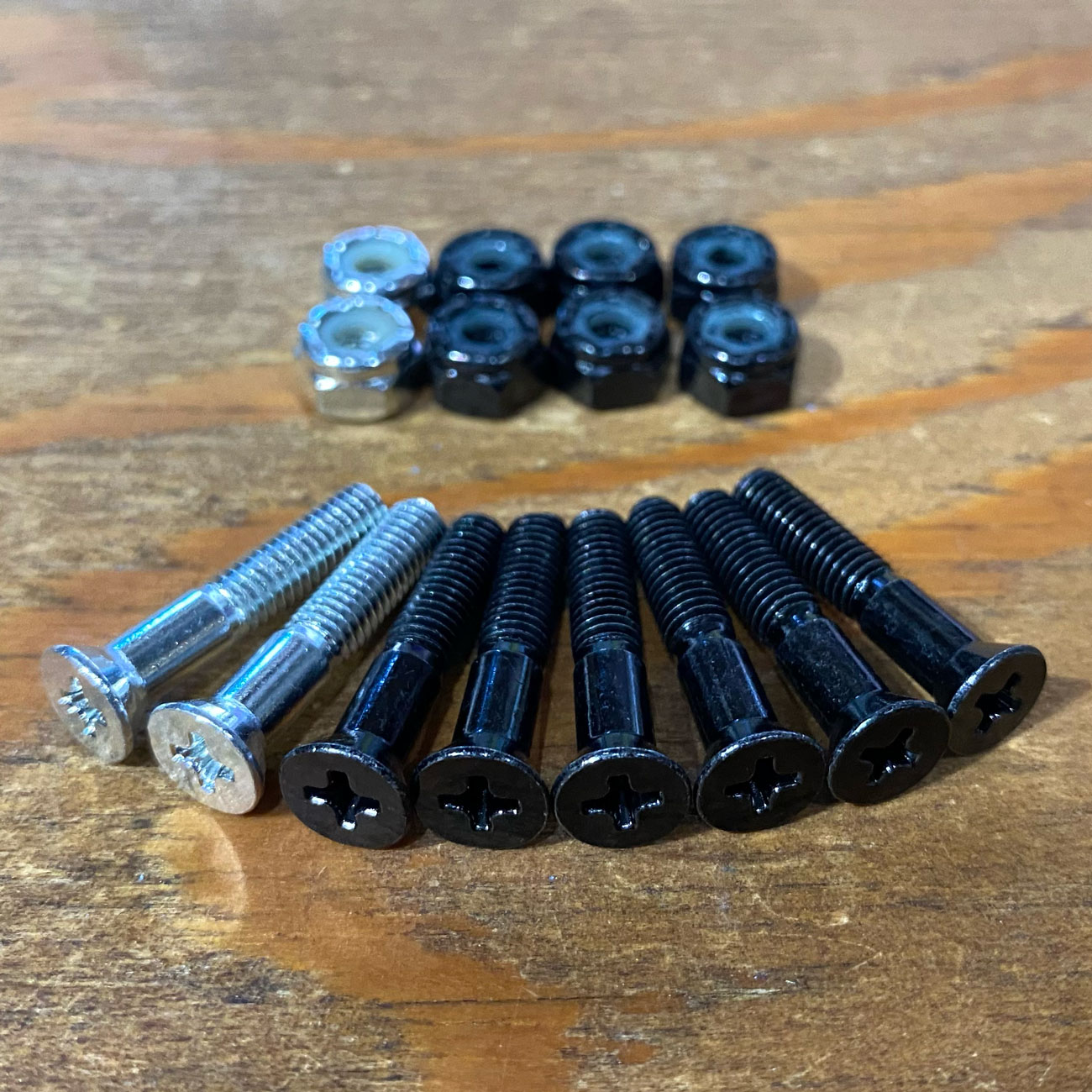 【1inch プラス】HARD ZEISS BOLTS TARO HIRANO